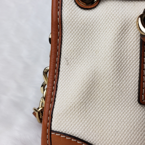 Michael Kors Hamilton Tote - Picture 6 of 15